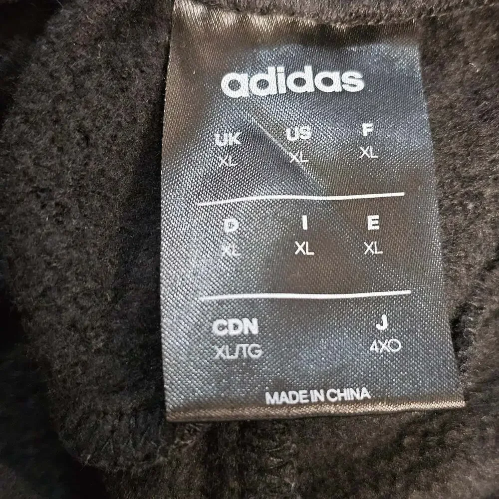 Adidas Men’s XL Black Fleece Jogger Sweatpants 3 Stripe Athletic Casual